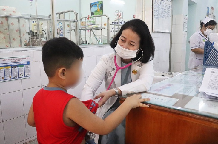 Nắng nóng và biến đổi khí hậu khiến ngộ độc thực phẩm ở trẻ tăng cao- Ảnh 2. Nắng nóng và biến đổi khí hậu khiến ngộ độc thực phẩm ở trẻ tăng cao- Ảnh 2.