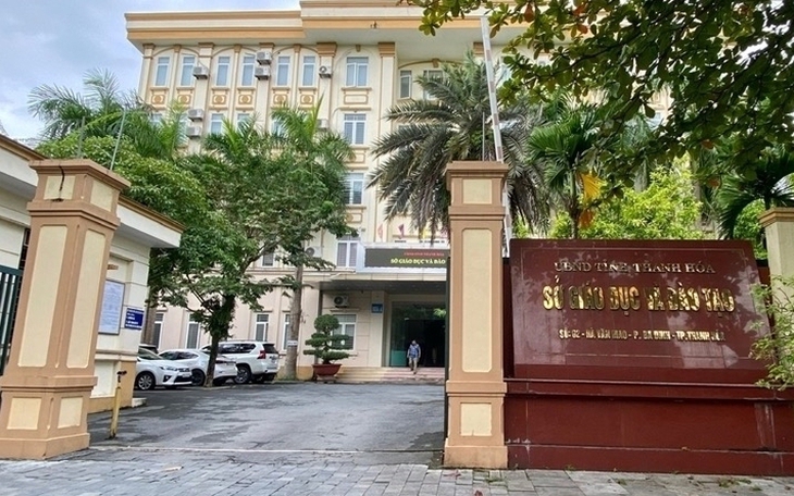 Thanh Hoá: Hàng loạt giáo viên, lãnh đạo bị bắt về tội ‘Giả mạo trong công tác’- Ảnh 3.