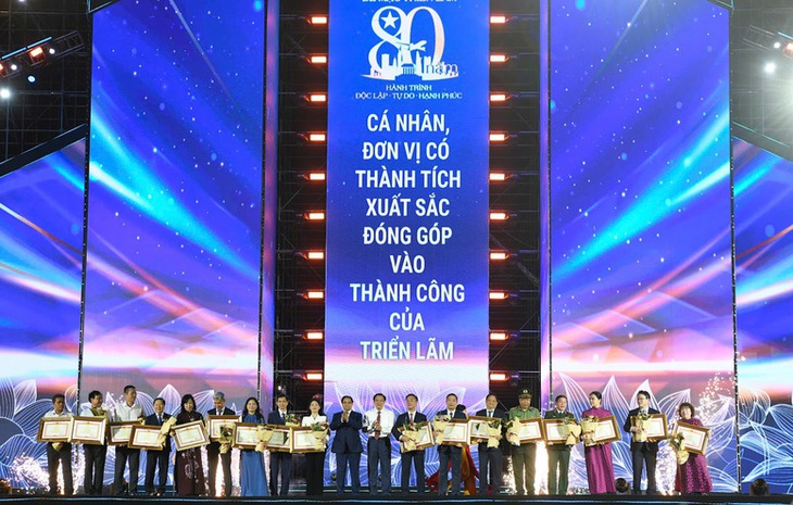 Thủ tướng: Triển lãm thành tựu đất nước thành công, vượt kỳ vọng và mong đợi- Ảnh 3.