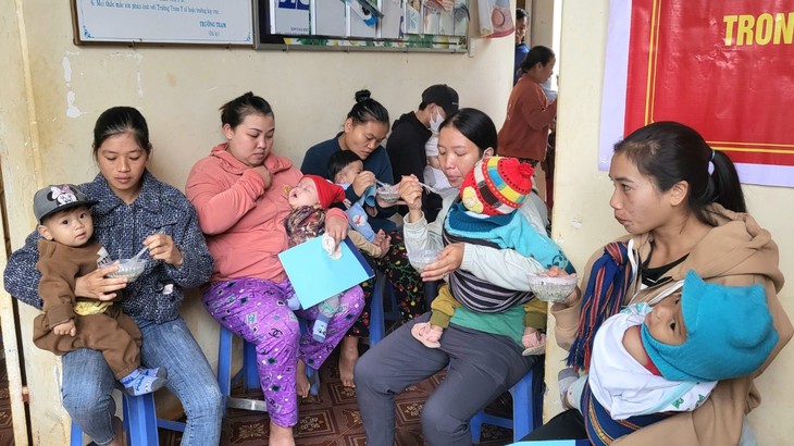 Những sai lầm dinh dưỡng của bà mẹ mang thai và cho con bú ở vùng dân tộc thiểu số và miền núi- Ảnh 2. Những sai lầm dinh dưỡng của bà mẹ mang thai và cho con bú ở vùng dân tộc thiểu số và miền núi- Ảnh 2.