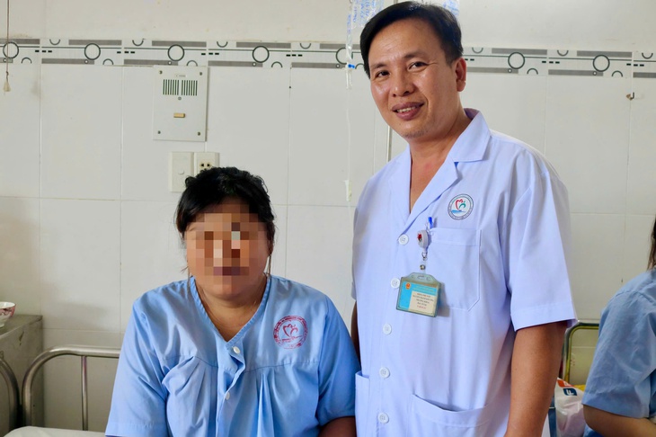 Cứu sống sản phụ sốc mất máu nặng do nhau cài răng lược- Ảnh 2.