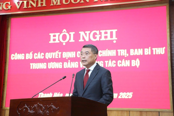 Bộ Chính trị, Ban Bí thư điều động, chỉ định 2 Phó Bí thư Tỉnh ủy Thanh Hóa- Ảnh 1.