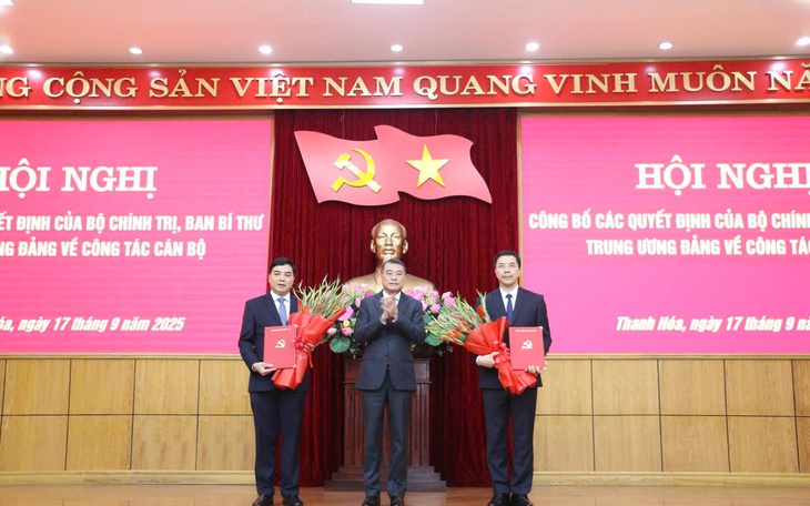 Ông Nguyễn Hoài Anh được bầu làm Chủ tịch UBND tỉnh Thanh Hóa- Ảnh 6.