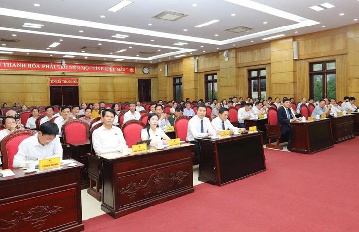 Ông Nguyễn Hoài Anh được bầu làm Chủ tịch UBND tỉnh Thanh Hóa- Ảnh 1.