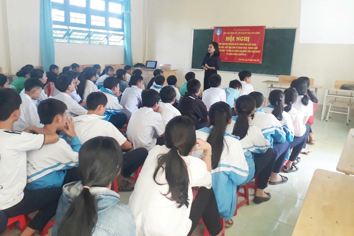 Thay đổi nhận thức của người dân, thanh thiếu niên DTTS về nạn tảo hôn, sức khỏe sinh sản- Ảnh 1. Thay đổi nhận thức của người dân, thanh thiếu niên DTTS về nạn tảo hôn, sức khỏe sinh sản- Ảnh 1.