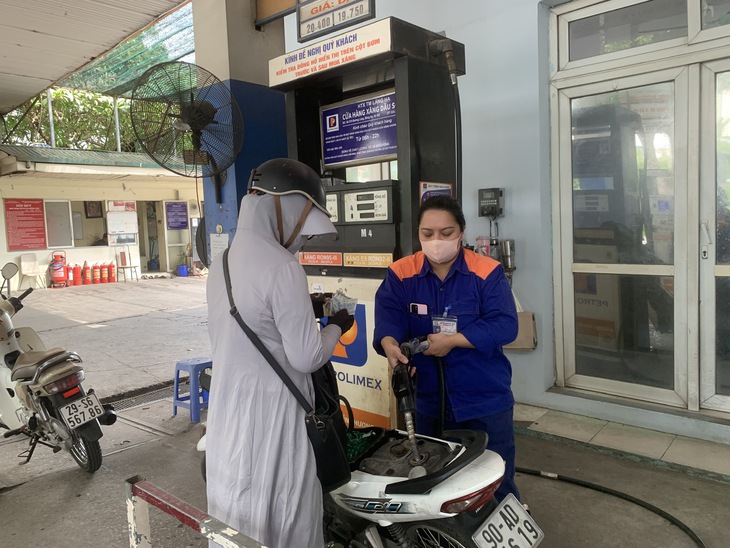 Giá xăng có thể tăng trong kỳ điều hành chiều ngày 18/9- Ảnh 1. giá xăng