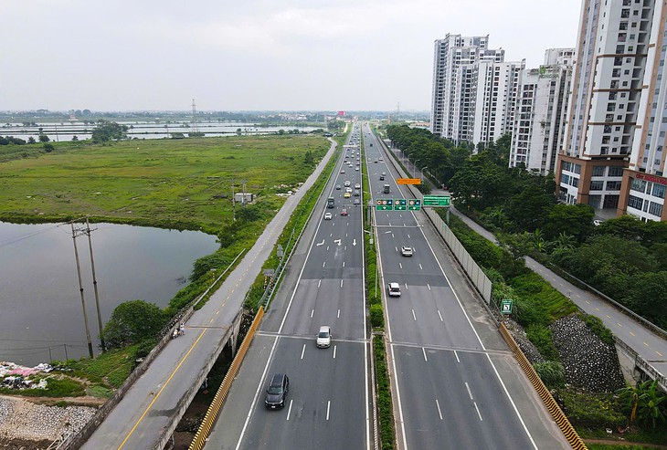 Bất ngờ với giao thông Hà Nội ngày cuối nghỉ lễ Quốc khánh 2/9- Ảnh 2.