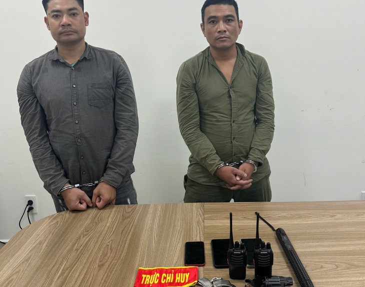 Giả danh công an, 2 thanh niên Hải Phòng thực hiện một loạt vụ cướp- Ảnh 1.