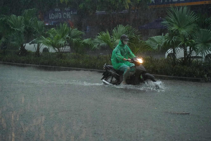 La Nina quay trở lại, mưa bão diễn biến khó lường hơn?- Ảnh 2. La Nina quay trở lại, mưa bão diễn biến khó lường hơn?- Ảnh 2.
