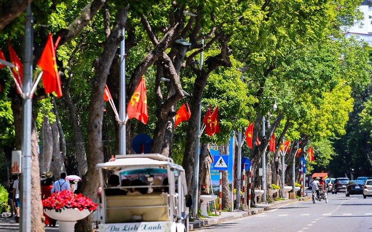 Miền Bắc gia tăng nắng nóng, Hà Nội đến 34 độ