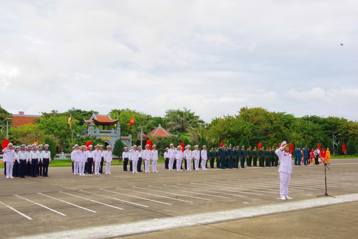 Ngày Quốc khánh ở Trường Sa- Ảnh 1.