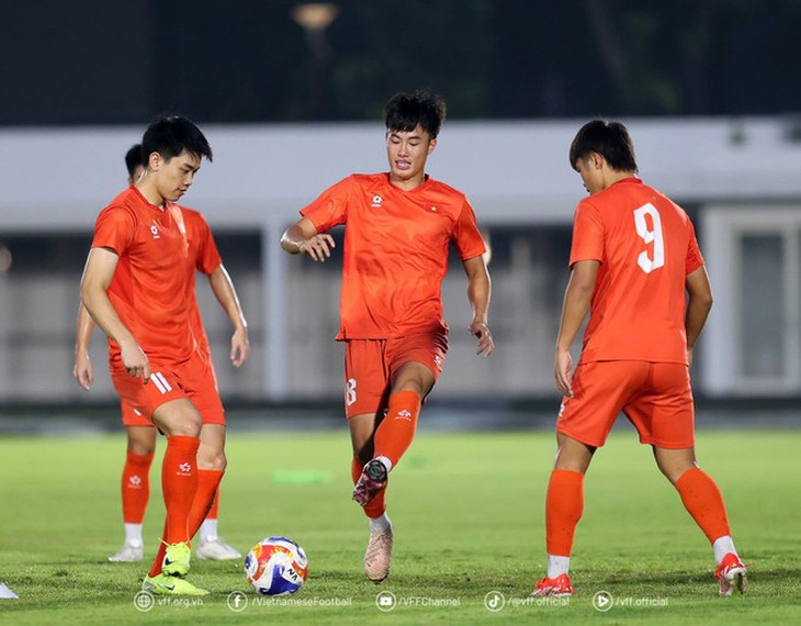 Vòng loại U23 châu Á 2026: Tuyển Việt Nam 'tổng duyệt' cho chiến dịch SEA Games 33- Ảnh 2.