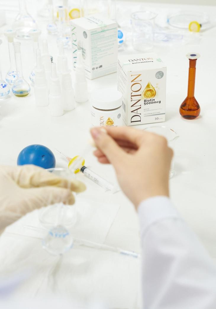Danton Biotin 5000mcg – Lối đi khác biệt cho vẻ đẹp tự nhiên bền lâu- Ảnh 3.
