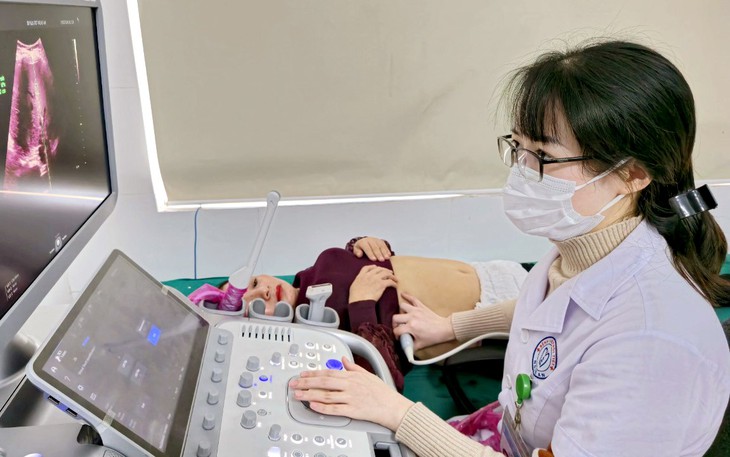 Bệnh viện Nội tiết Nghệ An đổi mới toàn diện, nâng cao chất lượng khám chữa bệnh- Ảnh 5.