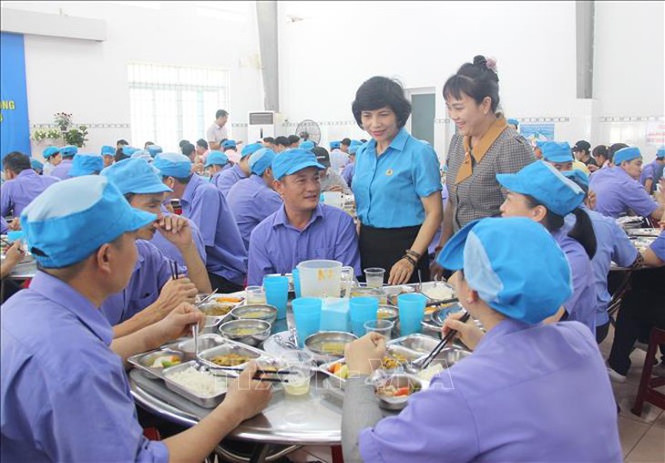 Công đoàn chăm lo Tết 2026 cho công nhân, người lao động- Ảnh 1.