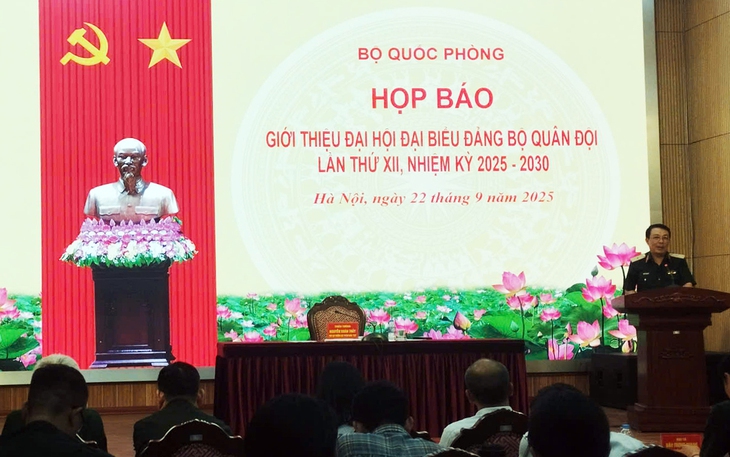 Mãi mãi xứng danh Bộ đội Cụ Hồ- Ảnh 2.