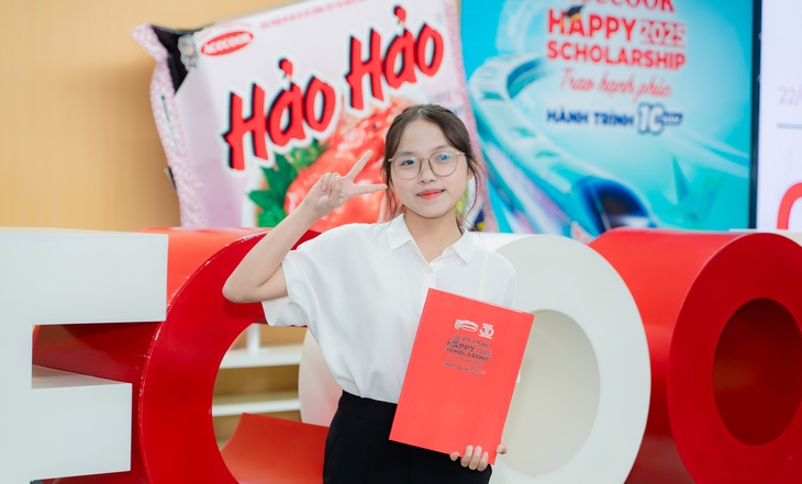 Acecook Happy Scholarship 2025: Lan tỏa hạnh phúc, chắp cánh ước mơ cho học sinh, sinh viên- Ảnh 2. Acecook Happy Scholarship 2025: Lan tỏa hạnh phúc, chắp cánh ước mơ cho học sinh, sinh viên- Ảnh 2.