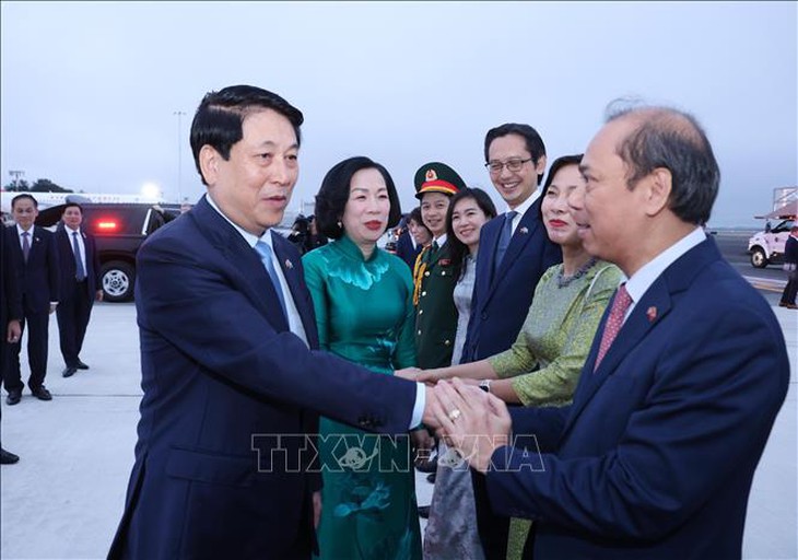 Chủ tịch nước kết thúc tốt đẹp chương trình dự Phiên Thảo luận chung cấp cao Đại hội đồng LHQ Khoá 80- Ảnh 2. Chủ tịch nước kết thúc tốt đẹp chương trình dự Phiên Thảo luận chung cấp cao Đại hội đồng LHQ Khoá 80- Ảnh 2.