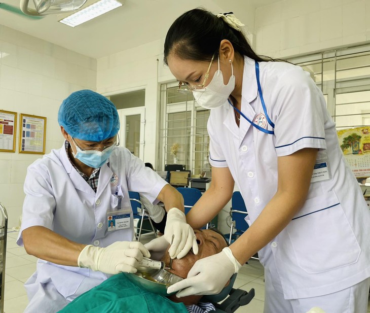 Suýt mất mạng vì tự ý đi đốt nhiệt khi đau răng- Ảnh 2. Suýt mất mạng vì tự ý đi đốt nhiệt khi đau răng- Ảnh 2.