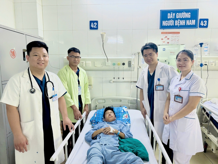 Bệnh viện Đa khoa Bắc Ninh số 1: Cứu sống nam thiếu niên 15 tuổi sau tai nạn đuối nước- Ảnh 2. Bệnh viện Đa khoa Bắc Ninh số 1: Cứu sống nam thiếu niên 15 tuổi sau tai nạn đuối nước- Ảnh 2.