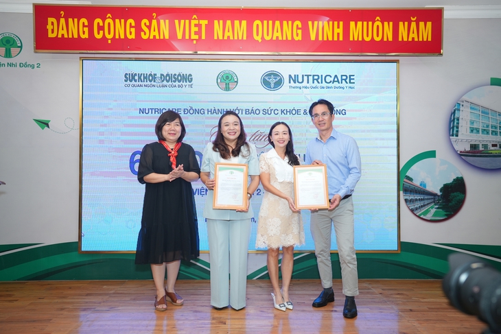 Báo Sức khỏe & Đời sống và Nutricare tiếp dinh dưỡng, thắp hy vọng cho bệnh nhi ung thư- Ảnh 4. Báo Sức khỏe & Đời sống và Nutricare tiếp dinh dưỡng, thắp hy vọng cho bệnh nhi ung thư- Ảnh 4.