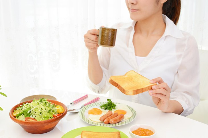 7 bí quyết giúp người gầy tăng cân khỏe mạnh- Ảnh 1.