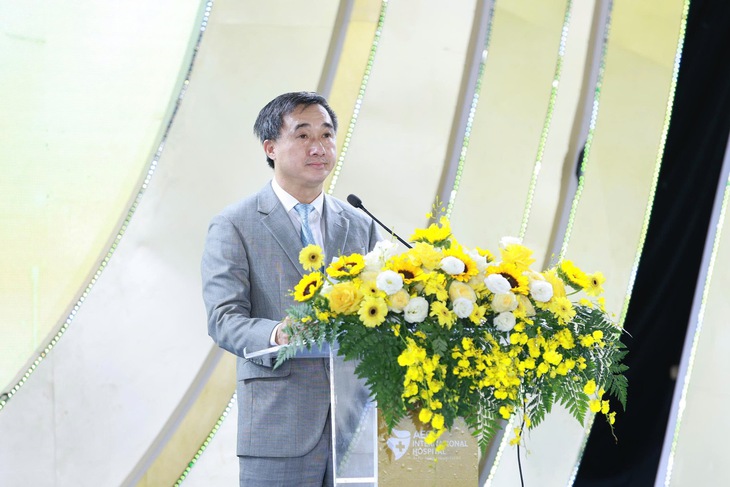 Thứ trưởng Trần Văn Thuấn dự lễ khởi công bệnh viện 1000 giường- Ảnh 2.