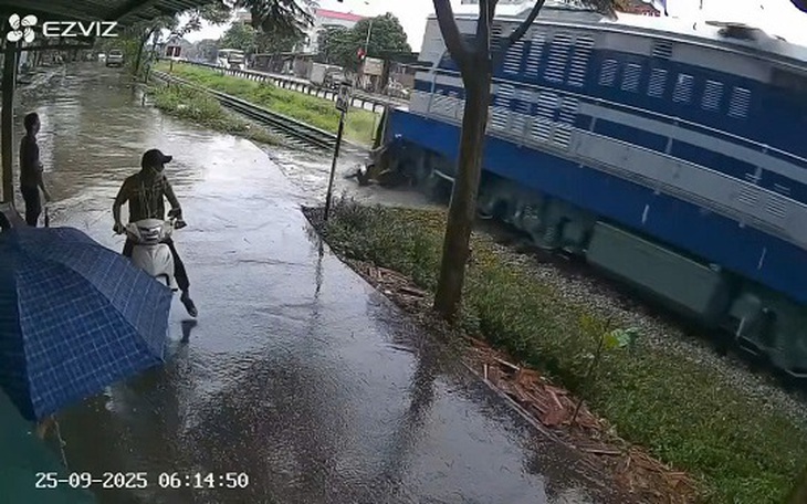 Tai nạn đường sắt trong đêm, một người đàn ông ở Huế tử vong thương tâm- Ảnh 2.