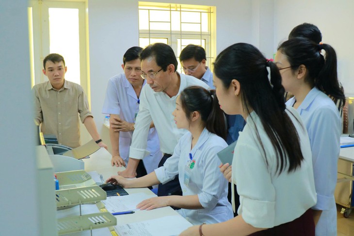 Hà Tĩnh xây dựng phương án sắp xếp, tổ chức lại hệ thống y tế- Ảnh 1.