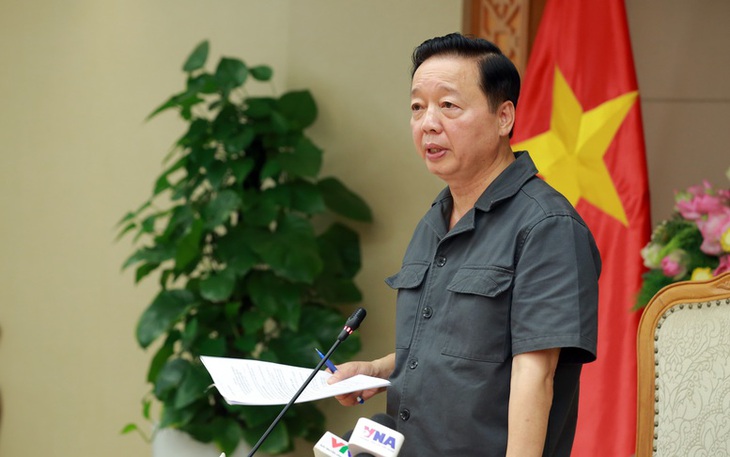 Phó Thủ tướng Trần Hồng Hà: Từ 17h chiều nay, dừng mọi hoạt động trên biển để ứng phó với bão số 10- Ảnh 4. Phó Thủ tướng Trần Hồng Hà: Từ 17h chiều nay, dừng mọi hoạt động trên biển để ứng phó với bão số 10- Ảnh 4.