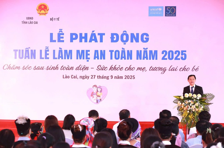 Tuần lễ làm mẹ an toàn năm 2025: Huy động mọi nguồn lực chăm sóc bà mẹ và trẻ em- Ảnh 2. Tuần lễ làm mẹ an toàn năm 2025: Huy động mọi nguồn lực chăm sóc bà mẹ và trẻ em- Ảnh 2.