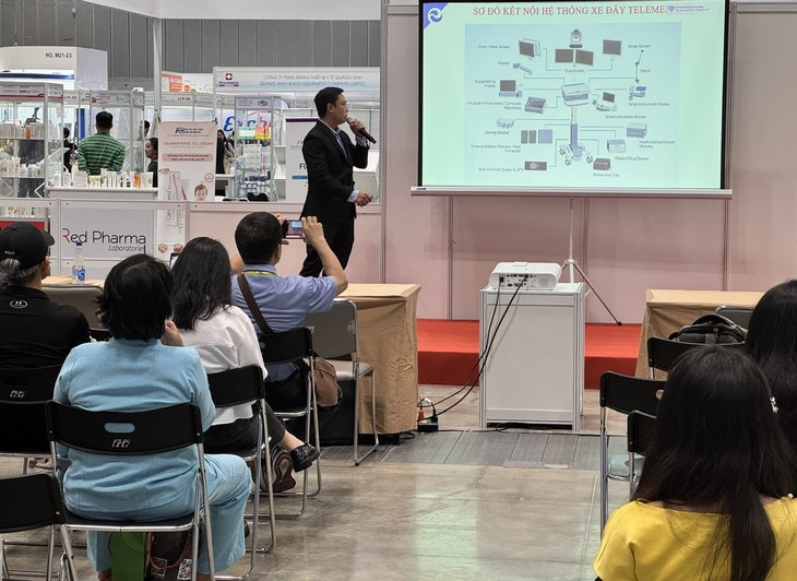 AVer giới thiệu giải pháp y tế toàn diện tại Pharmed & Healthcare Vietnam 2025- Ảnh 2. AVer giới thiệu giải pháp y tế toàn diện tại Pharmed & Healthcare Vietnam 2025- Ảnh 2.