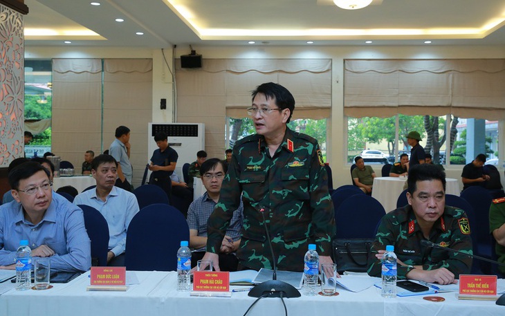 Các địa phương báo cáo với Phó Thủ tướng về thiệt hại ban đầu do bão số 10 gây ra- Ảnh 3. Các địa phương báo cáo với Phó Thủ tướng về thiệt hại ban đầu do bão số 10 gây ra- Ảnh 3.