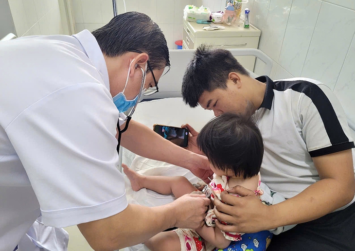 Chăm sóc trẻ bị tiêu chảy: Sai lầm phổ biến và những lưu ý quan trọng- Ảnh 1. Chăm sóc trẻ bị tiêu chảy: Sai lầm phổ biến và những lưu ý quan trọng- Ảnh 1.
