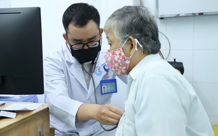 Nhu cầu phục hồi chức năng bằng vật lý trị liệu là cấp thiết- Ảnh 2.