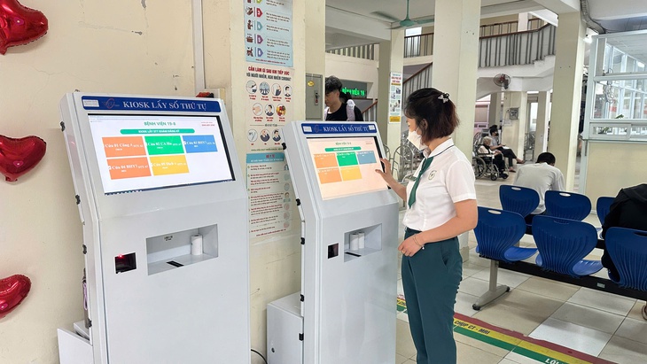 Bệnh viện 19-8 chính thức triển khai bệnh án điện tử: Giảm thủ tục, tăng hài lòng người bệnh- Ảnh 2.