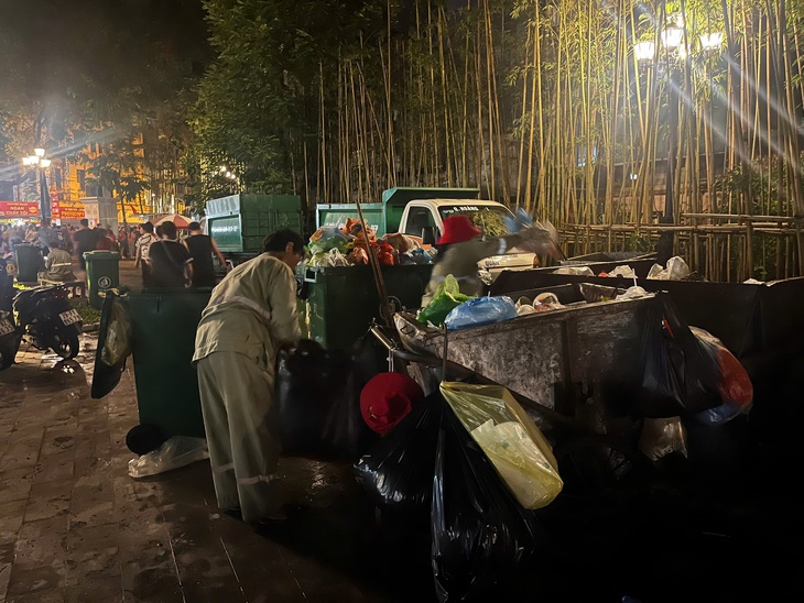 Những 'người hùng thầm lặng' trong sự kiện A80- Ảnh 1.