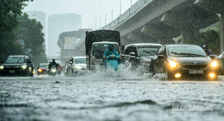 Mưa lớn, nhiều tuyến đường nội đô ùn tắc vào giờ cao điểm buổi sáng- Ảnh 1. Mưa lớn, nhiều tuyến đường nội đô ùn tắc vào giờ cao điểm buổi sáng- Ảnh 1.