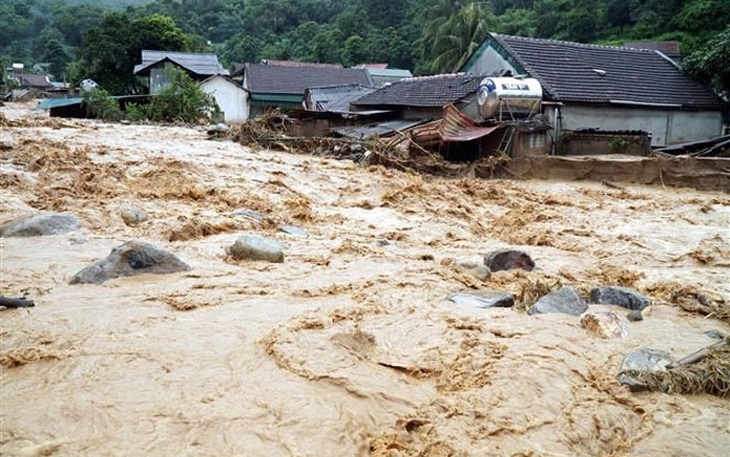 Xuất hiện kỷ lục 1000 điểm có nguy cơ xảy ra lũ quét, sạt lở đất sau bão số 10