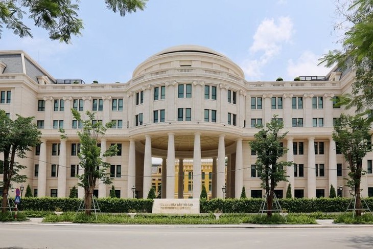 Đề xuất phương án người nước ngoài được làm thẩm phán Tòa án chuyên biệt- Ảnh 1. Đề xuất phương án người nước ngoài được làm thẩm phán Tòa án chuyên biệt- Ảnh 1.