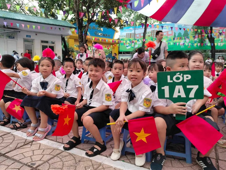 Gần 26 triệu học sinh, sinh viên sẽ khai giảng trực tuyến toàn quốc- Ảnh 1. Gần 26 triệu học sinh, sinh viên sẽ khai giảng trực tuyến toàn quốc- Ảnh 1.