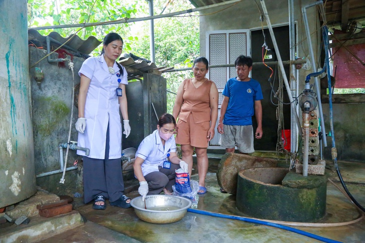 Người dân cần làm gì để phòng dịch bệnh sau mưa lũ?- Ảnh 1. Người dân cần làm gì để phòng dịch bệnh sau mưa lũ?- Ảnh 1.