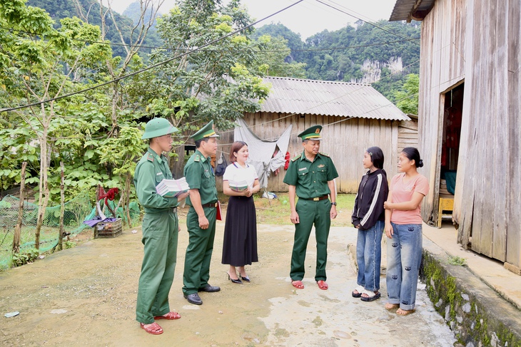 Cô, trò ở vùng biên giới, hải đảo Quảng Trị vào năm học mới- Ảnh 5.