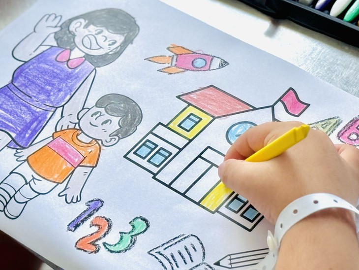 Ngày khai giảng đặc biệt của những bệnh nhi tại TP Hồ Chí Minh- Ảnh 4. Ngày khai giảng đặc biệt của những bệnh nhi tại TP Hồ Chí Minh- Ảnh 4.