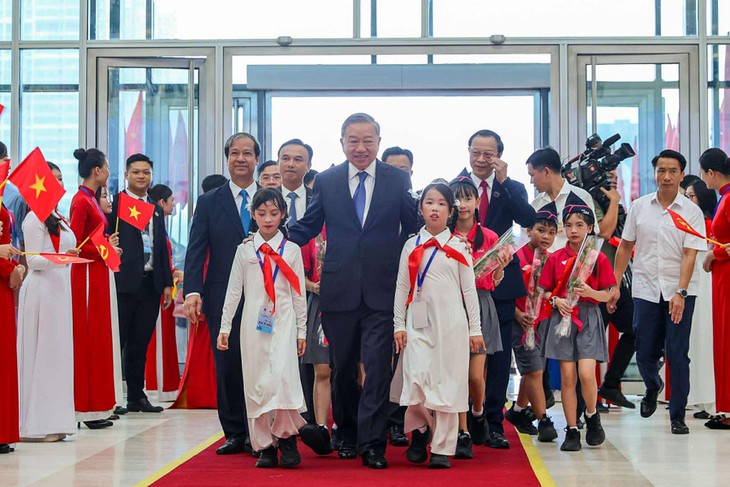Toàn văn phát biểu của Tổng Bí thư Tô Lâm tại lễ khai giảng năm học mới- Ảnh 1. Toàn văn phát biểu của Tổng Bí thư Tô Lâm tại lễ khai giảng năm học mới- Ảnh 1.