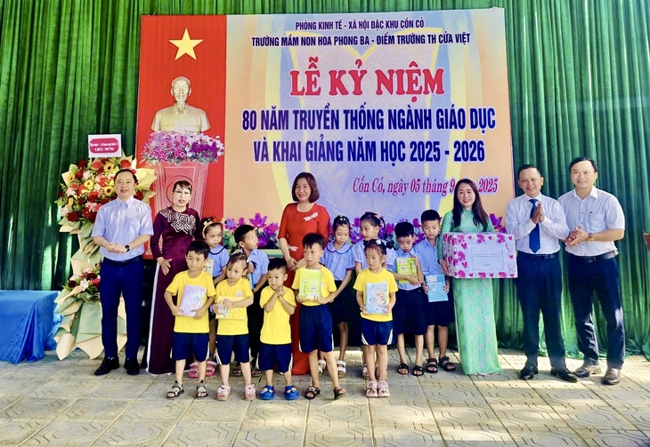 Cô, trò ở vùng biên giới, hải đảo Quảng Trị vào năm học mới- Ảnh 8.
