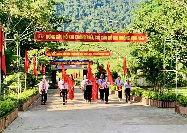 Cô, trò ở vùng biên giới, hải đảo Quảng Trị vào năm học mới- Ảnh 1.