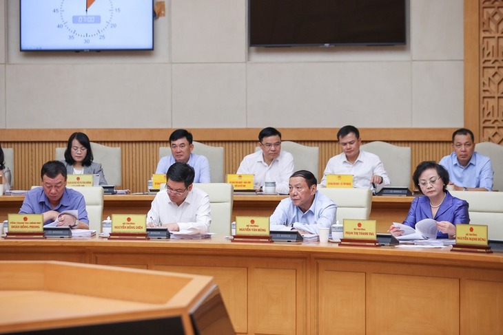 Triển khai kịp thời các nghị quyết quan trọng của Bộ Chính trị, trong đó có đột phá về chăm sóc sức khỏe nhân dân- Ảnh 3.