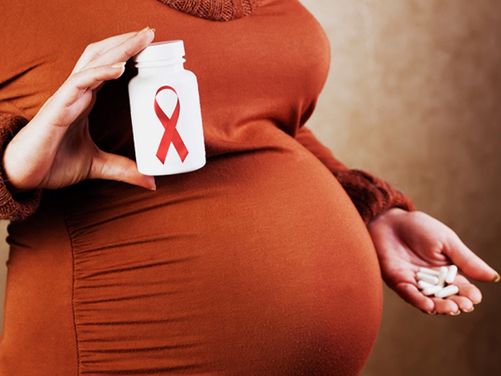 ARV – Chìa khóa giảm lây truyền HIV từ mẹ sang con- Ảnh 1.