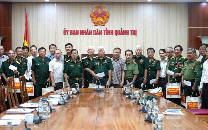 Xúc động lễ giỗ chung tưởng niệm các liệt sĩ tại Thành cổ Quảng Trị- Ảnh 3.